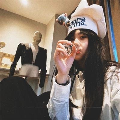 灵欲相通姊妹花 海报