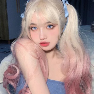神奇的花朵 海报